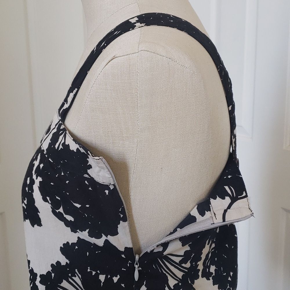 Anthropologie ELWOOD Black Off‑White Floral Cotton Camisole Top Sleeveless XS - Picture 10 of 16